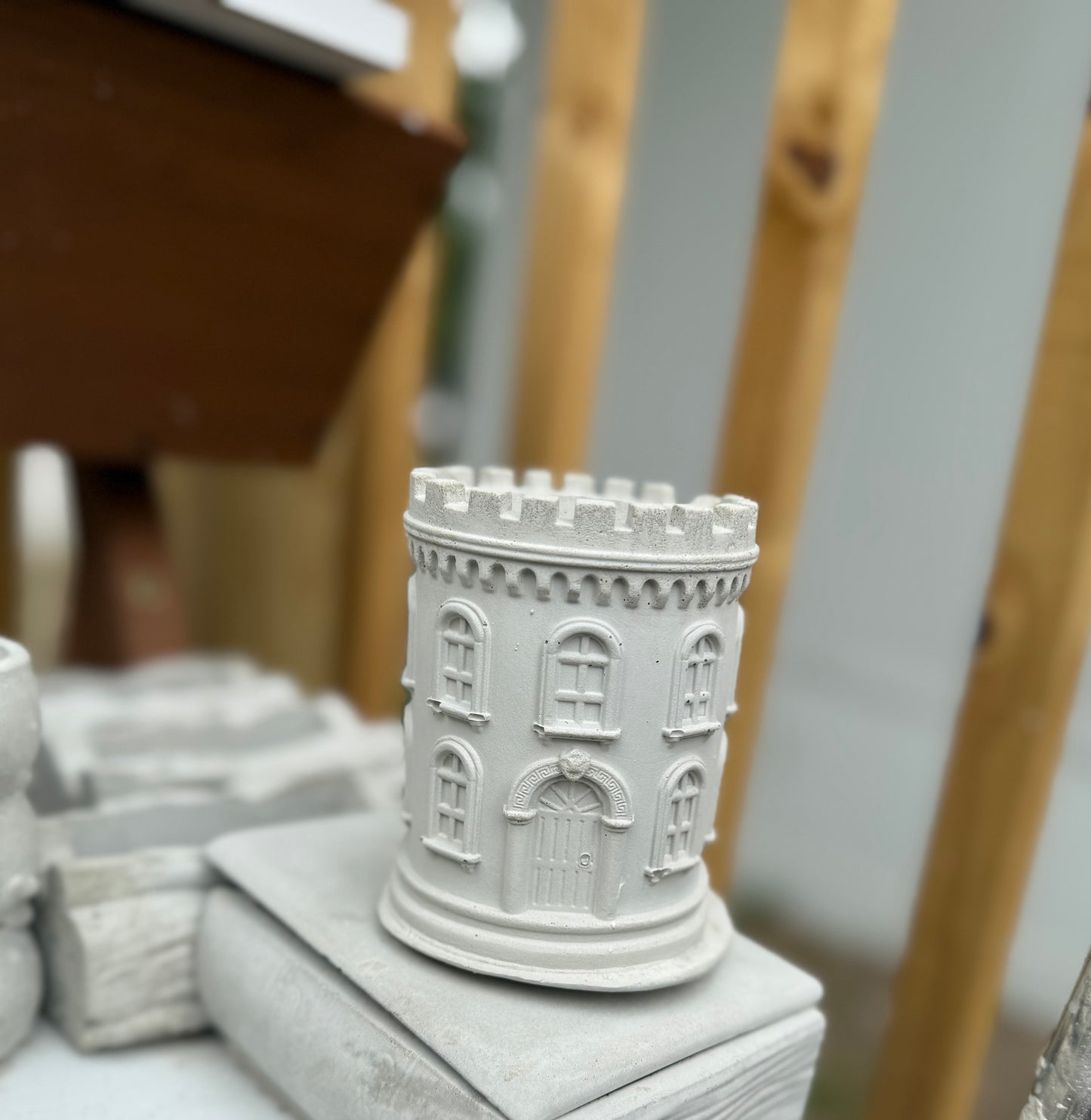 Castle planter