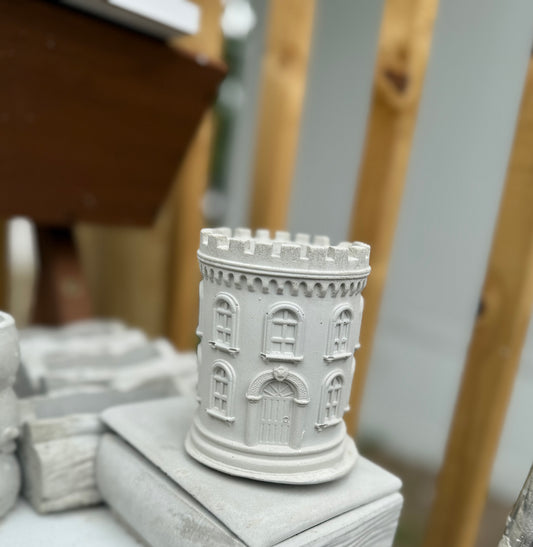 Castle planter